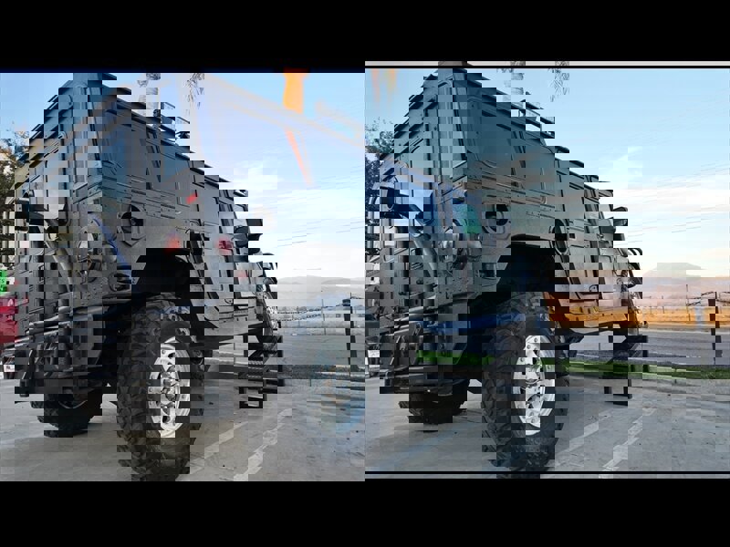 Used 1997 HUMMER H1 4-Door Wagon image 26