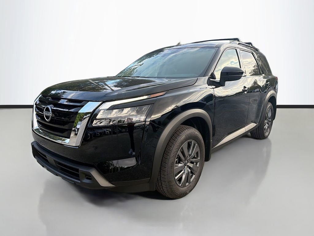 New 2025 Nissan Pathfinder SV image 4