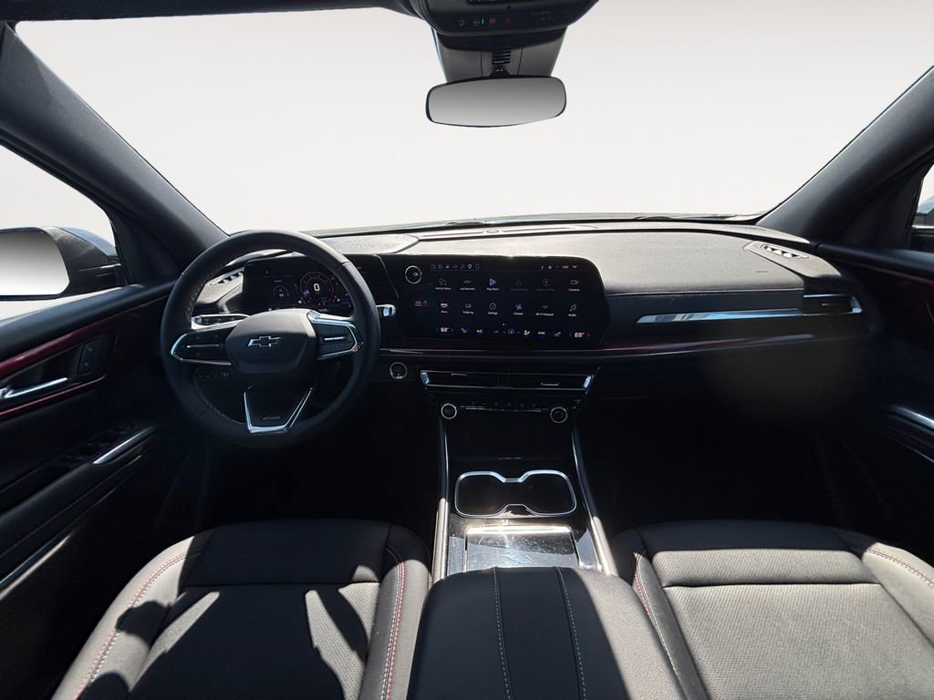 Used 2025 Chevrolet Traverse Z71 w/ Driver Confidence Package image 13