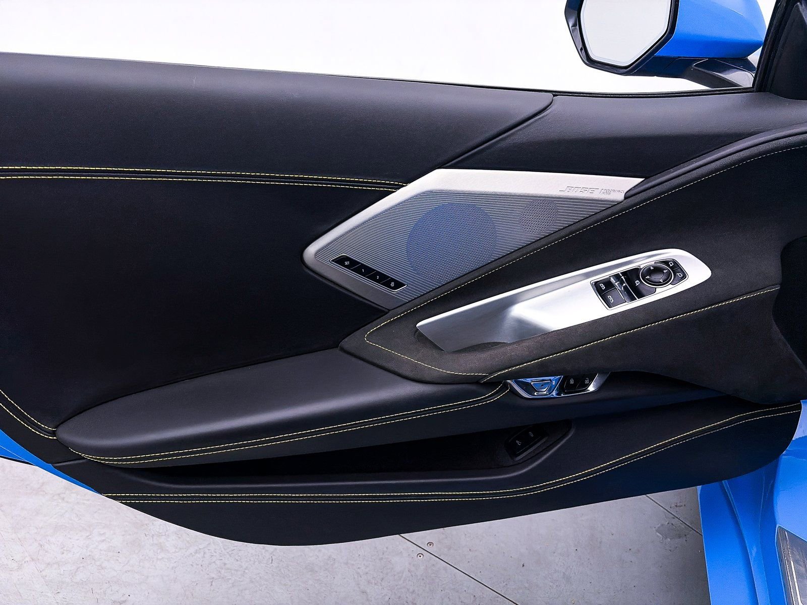 Used 2020 Chevrolet Corvette Stingray Premium Cpe w/ 3LT Preferred Equipment Group image 34