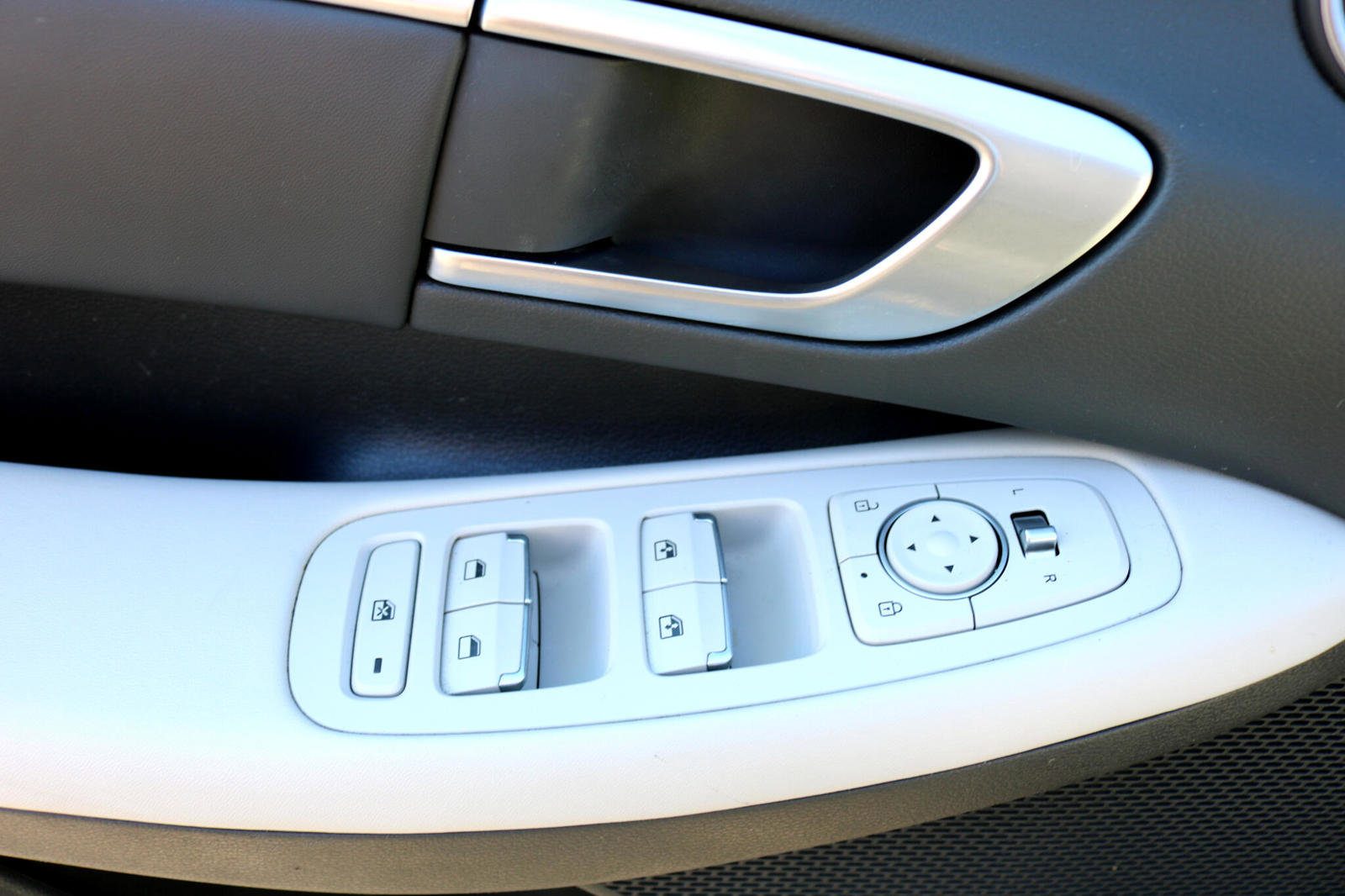 Used 2021 Hyundai Sonata SEL image 15