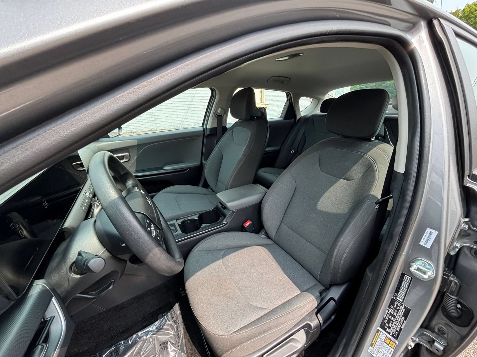 Used 2025 Kia K4 FWD image 35