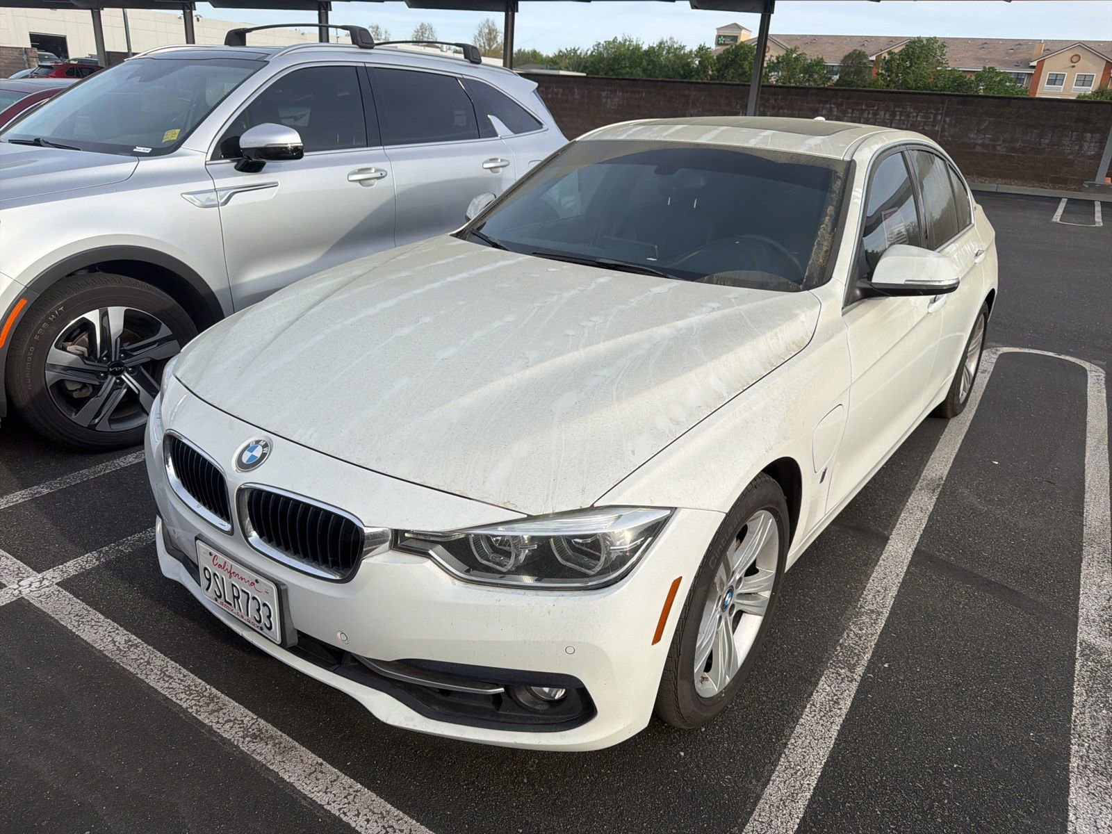 Used 2018 BMW 330e w/ Convenience Package image 3