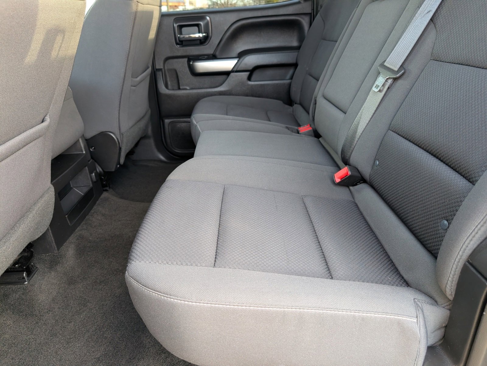 Used 2018 Chevrolet Silverado 1500 LT w/ All Star Edition image 8