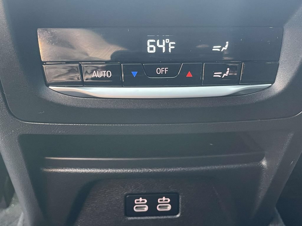 Used 2023 BMW X4 xDrive30i w/ Premium Package AWD/4WD image 17