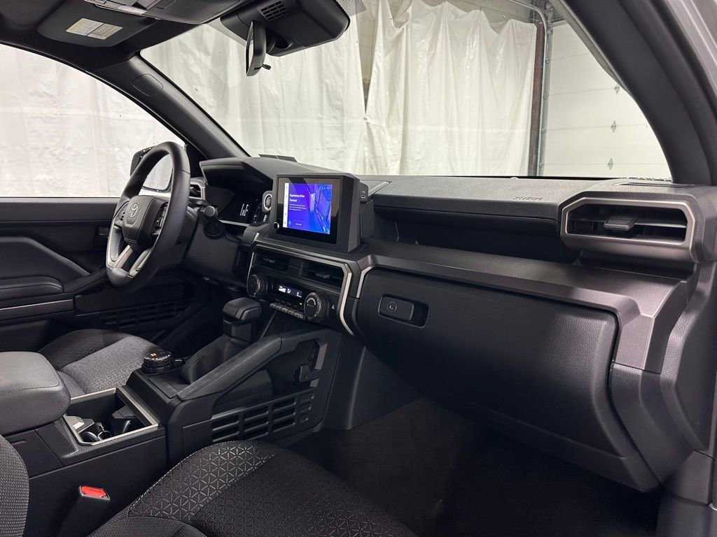 Used 2025 Toyota 4Runner SR5 image 61