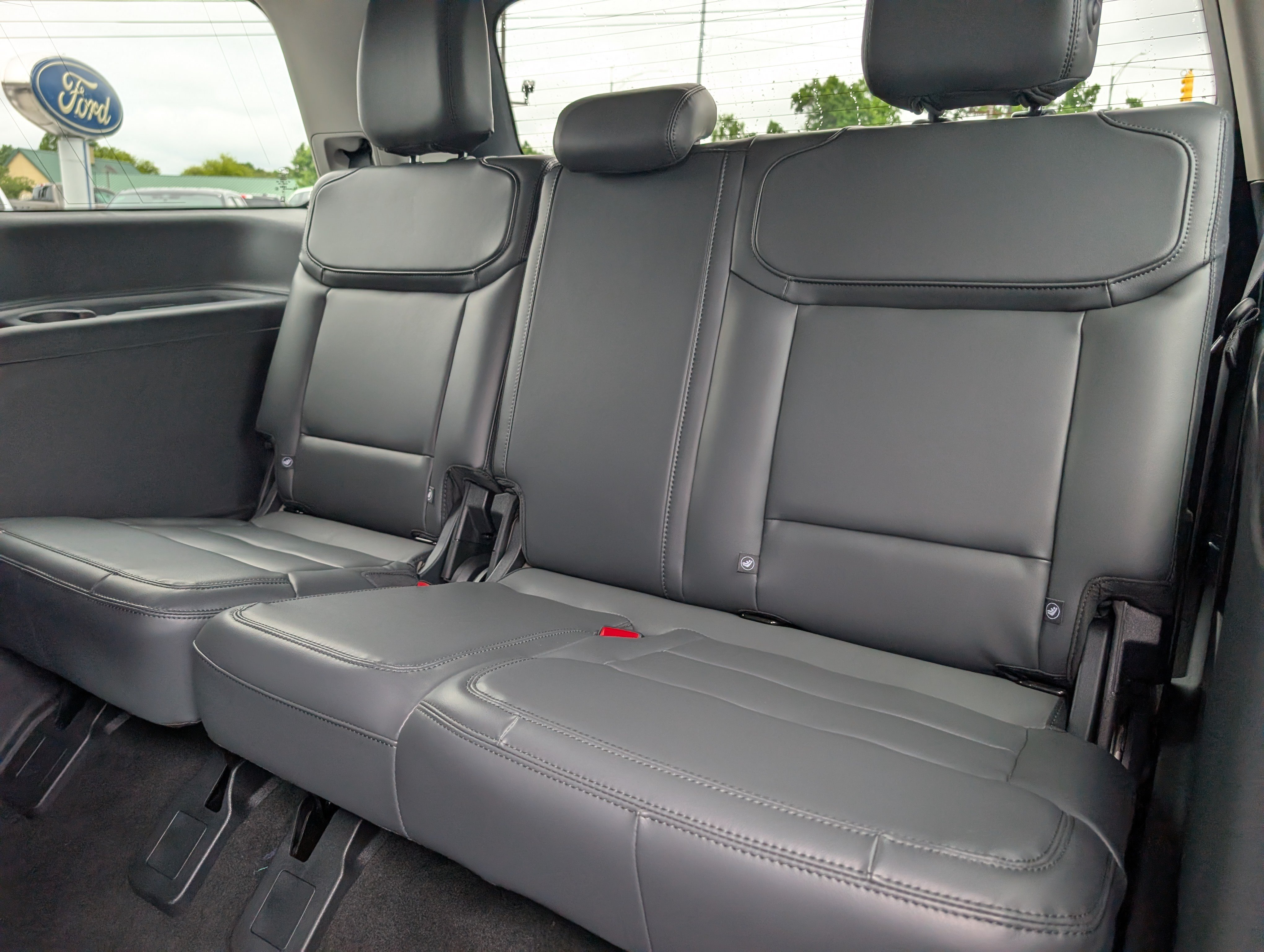 New 2026 Ford Expedition Active RWD image 15
