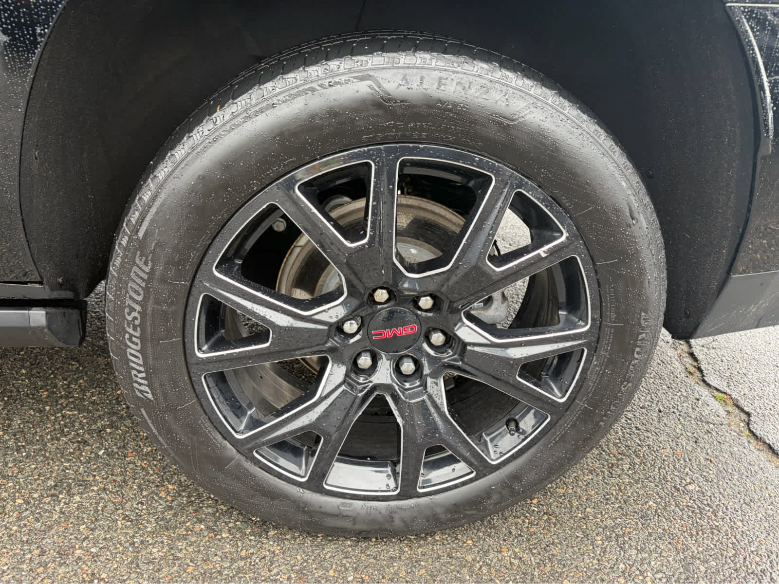 Used 2023 GMC Yukon XL Denali AWD/4WD image 26