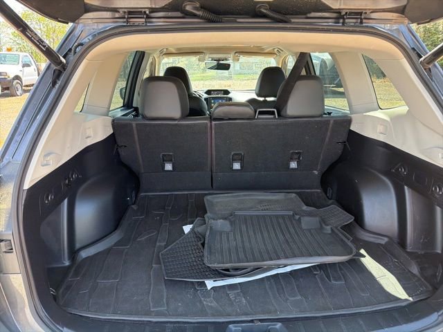 Used 2021 Subaru Forester Limited image 9