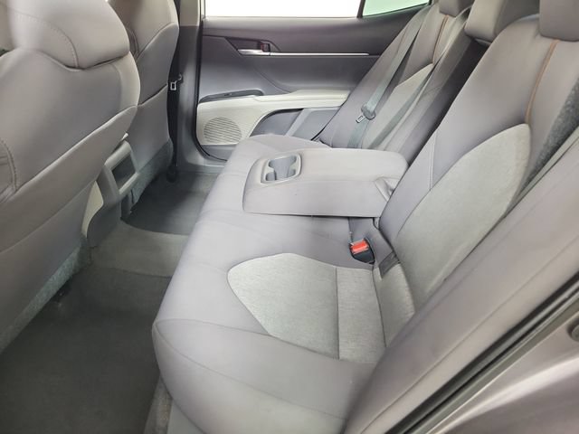 Used 2020 Toyota Camry LE FWD image 12