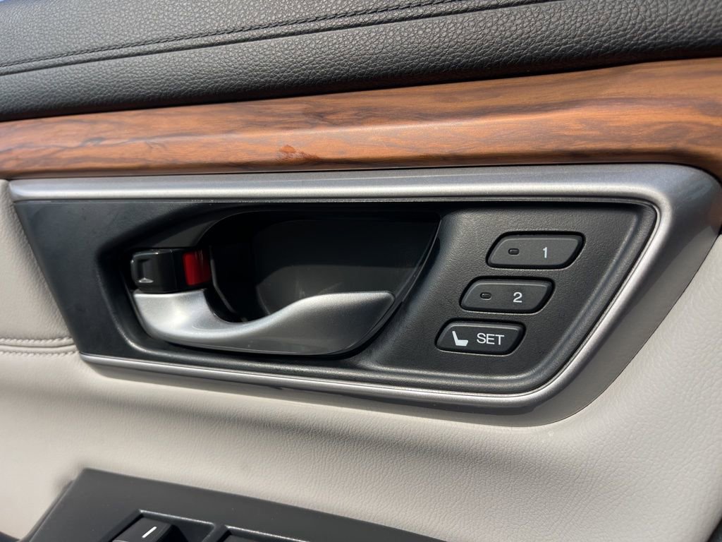 Used 2020 Honda CR-V EX-L image 19