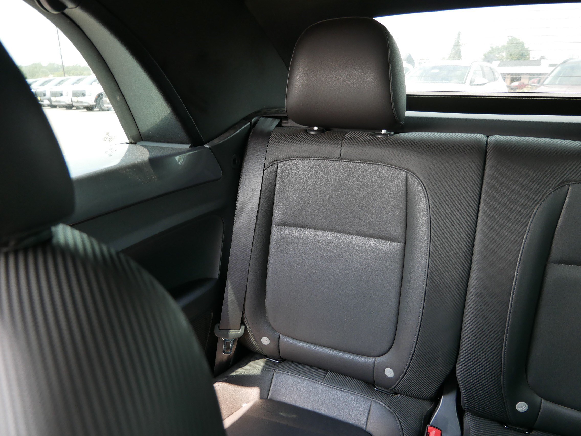 Used 2014 Volkswagen Beetle 1.8T FWD image 12