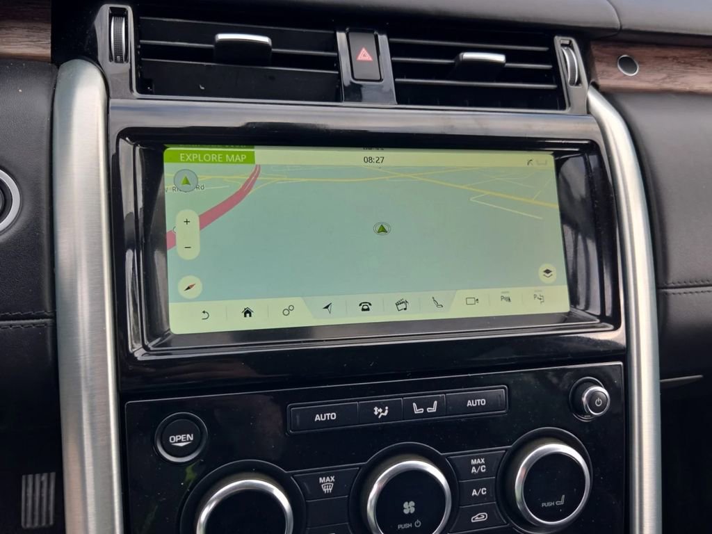 Used 2019 Land Rover Discovery HSE Luxury AWD/4WD image 11