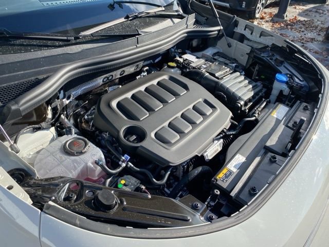 New 2026 Volkswagen Tiguan SE R-Line image 59