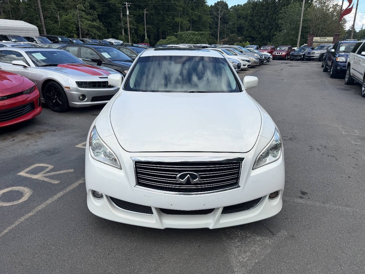 Used 2011 INFINITI M37 w/ Deluxe Touring Pkg RWD image 2