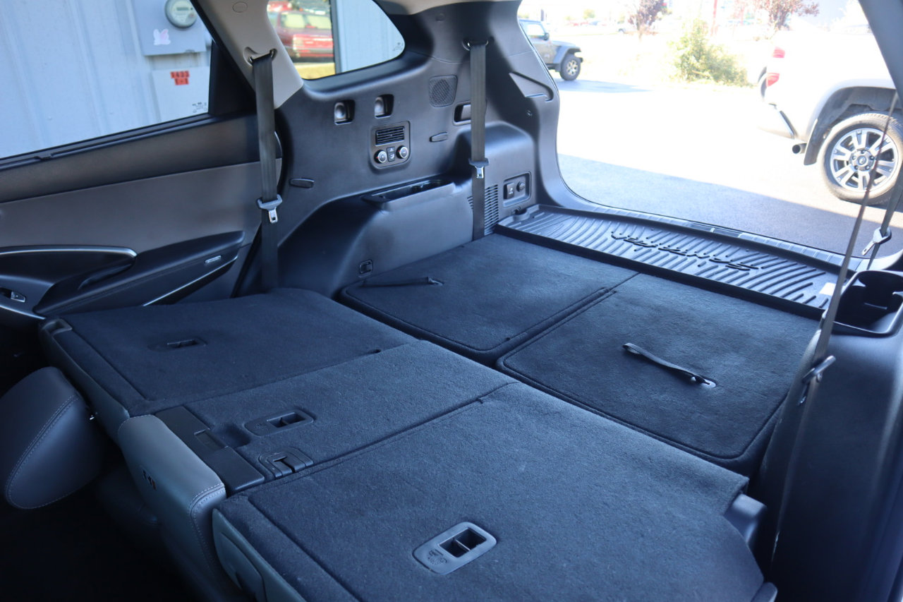 Used 2017 Hyundai Santa Fe AWD w/ SE Ultimate Tech Package 03 image 50