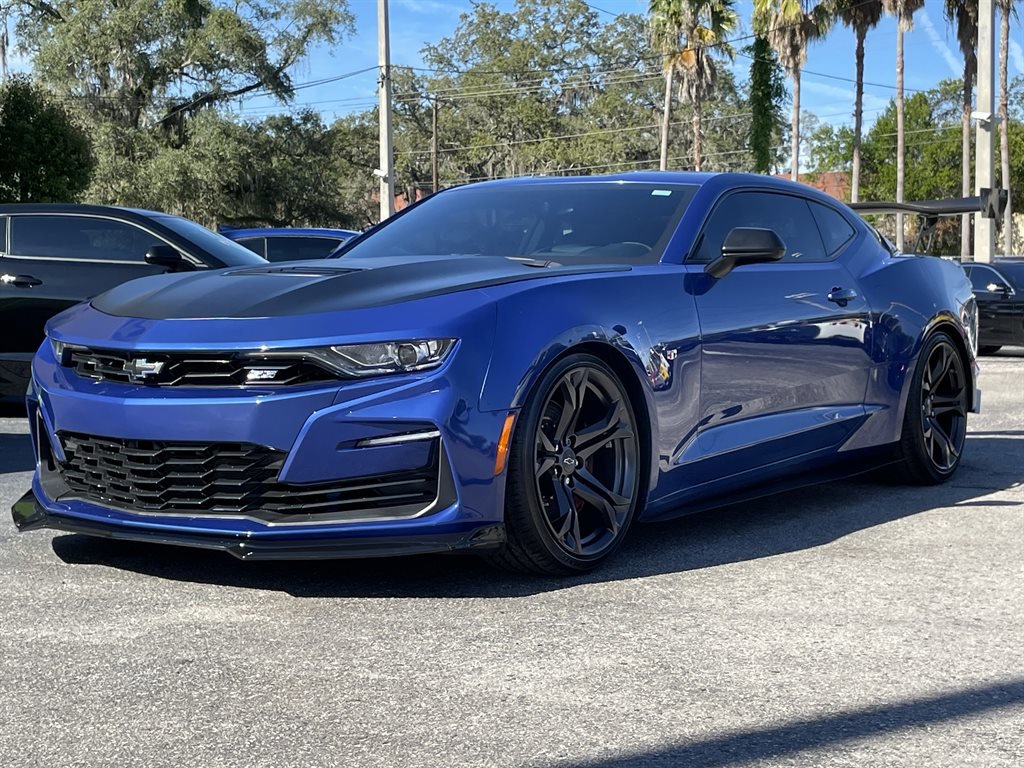 Used 2020 Chevrolet Camaro SS image 21