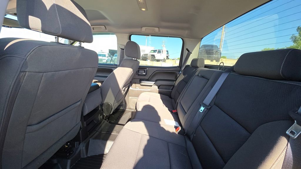 Used 2018 Chevrolet Silverado 1500 LT w/ All Star Edition image 13