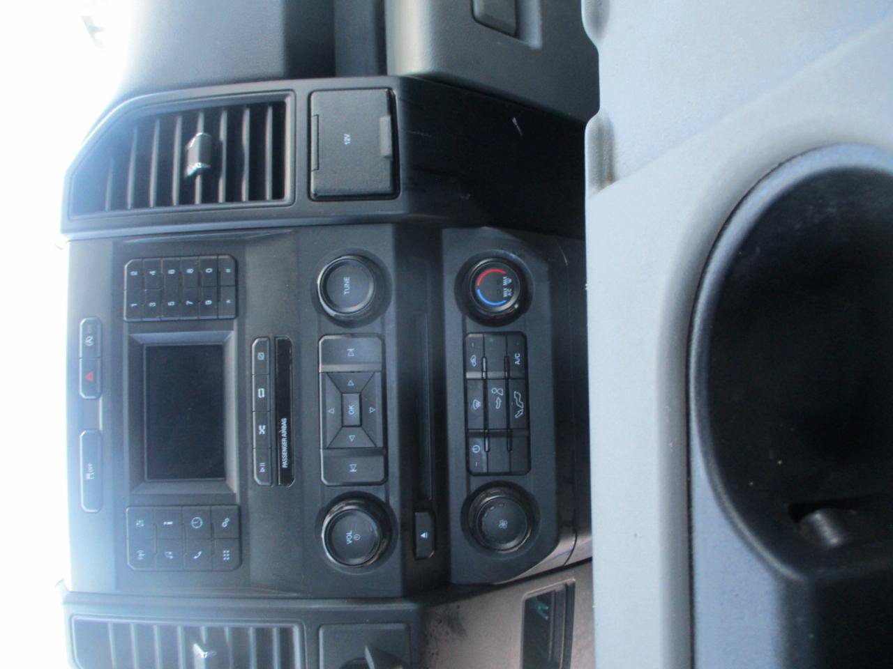 Used 2018 Ford F150 XL w/ Equipment Group 101A Mid RWD image 9