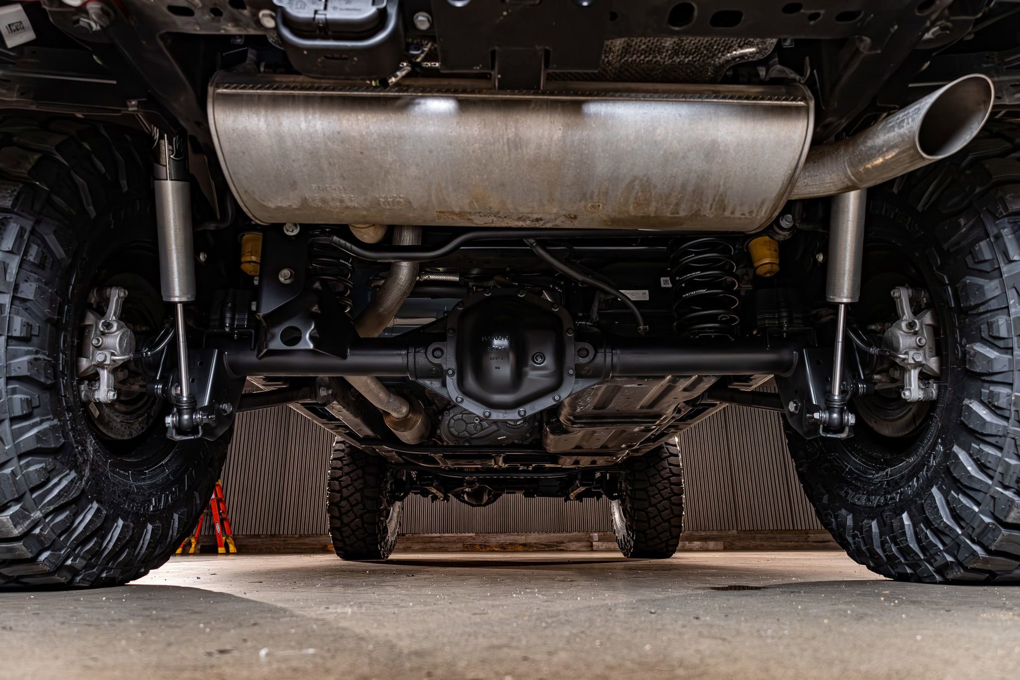 Used 2025 Jeep Wrangler Unlimited Rubicon w/ Convenience Group image 12