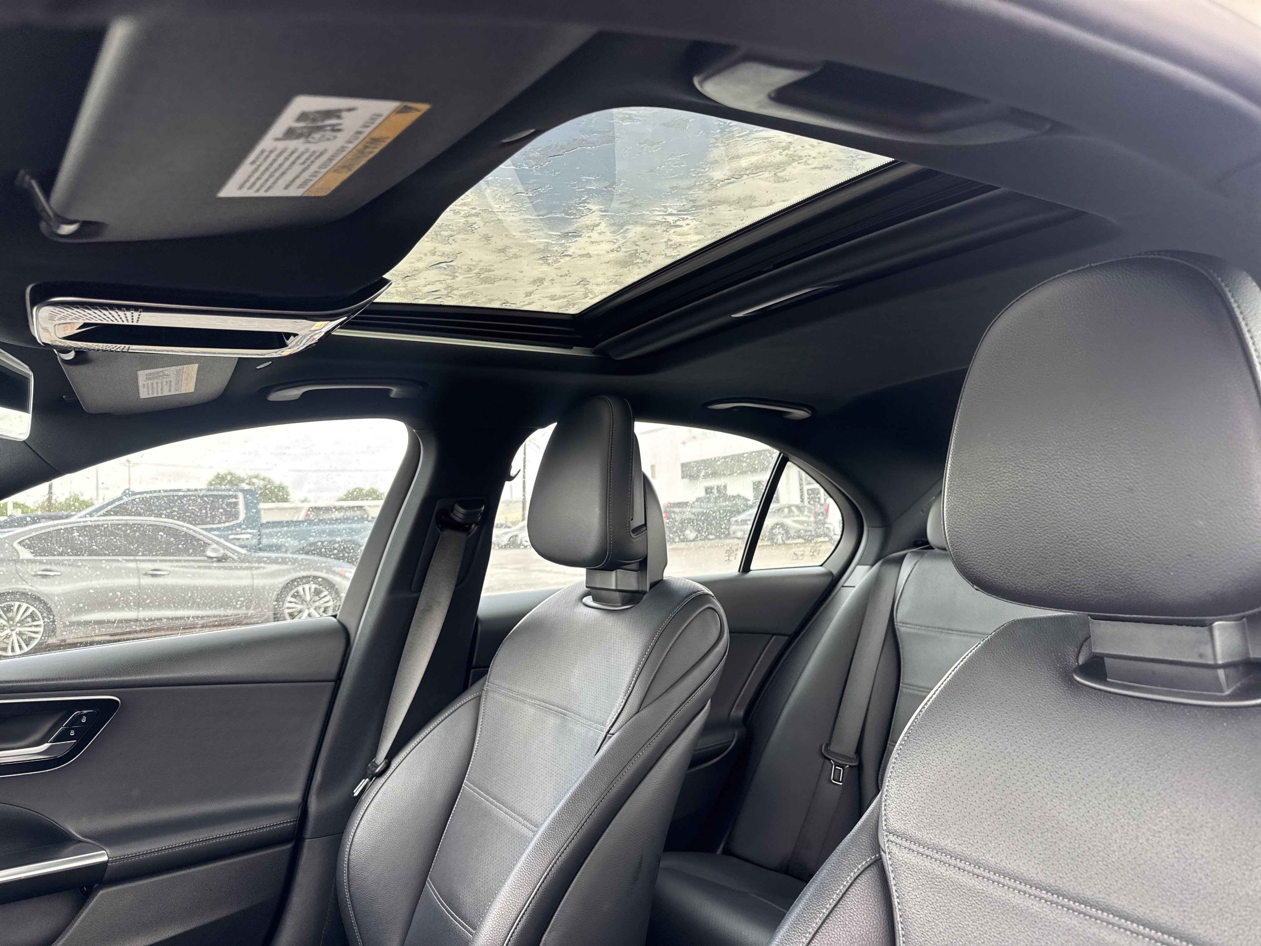 Used 2022 Mercedes-Benz C 300 Sedan image 7