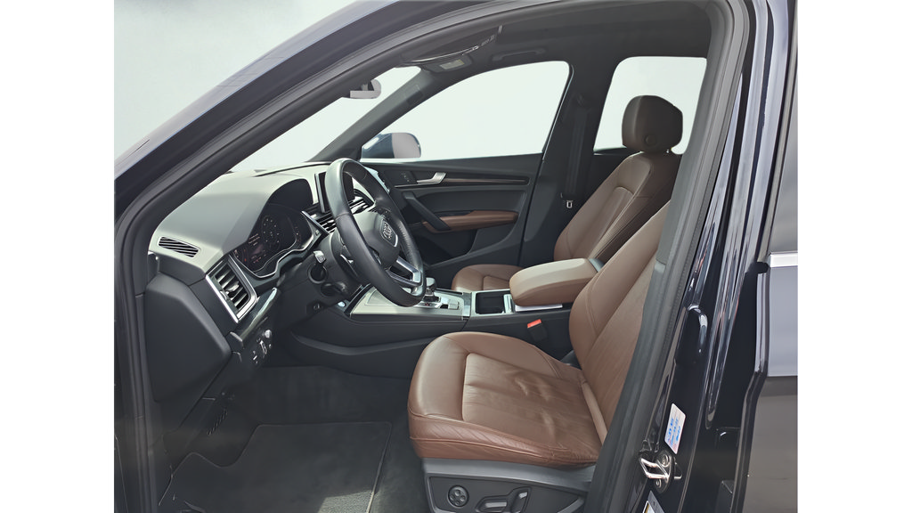 Used 2020 Audi Q5 Prestige AWD/4WD image 10