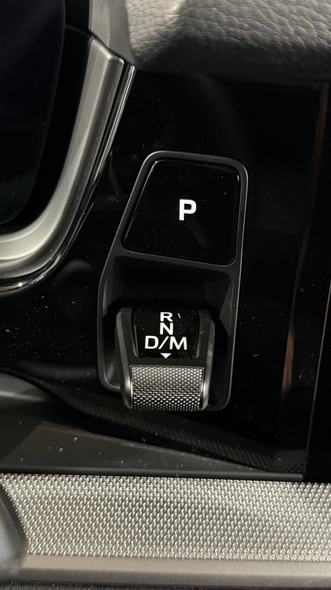 Certified 2025 Porsche Cayenne Coupe AWD/4WD image 72