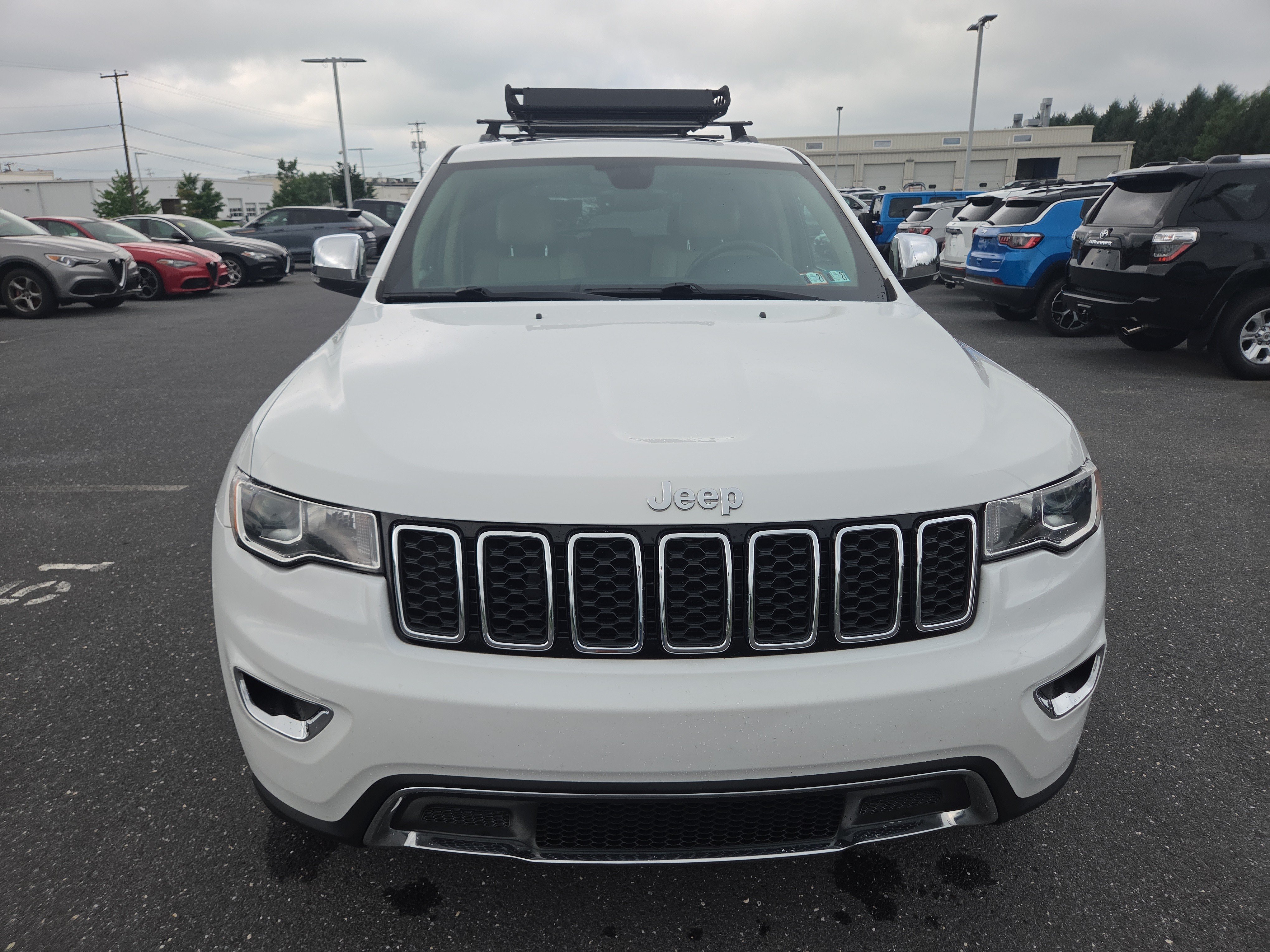 Used 2017 Jeep Grand Cherokee Limited AWD/4WD image 20