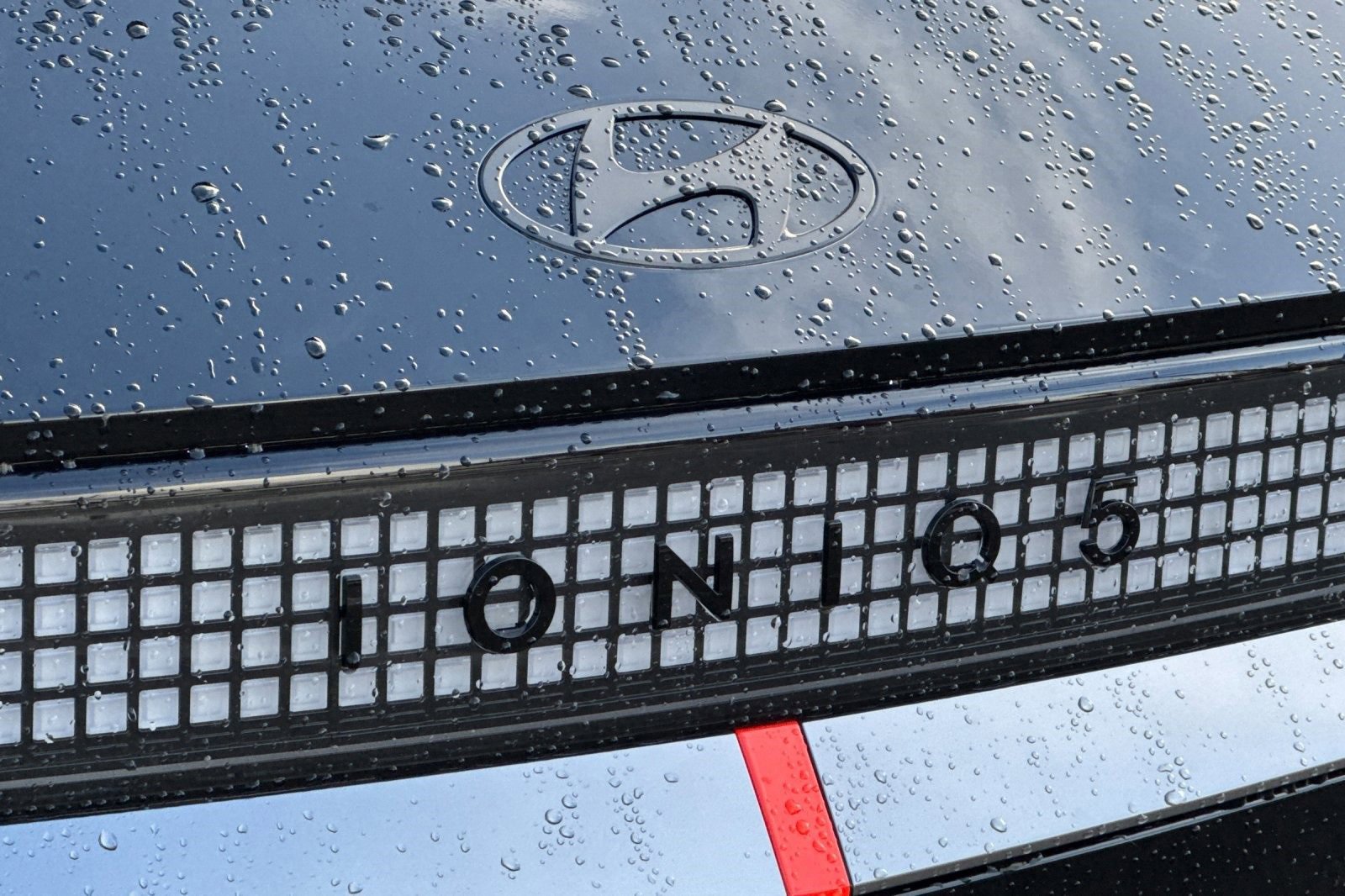 New 2025 Hyundai Ioniq 5 N image 9