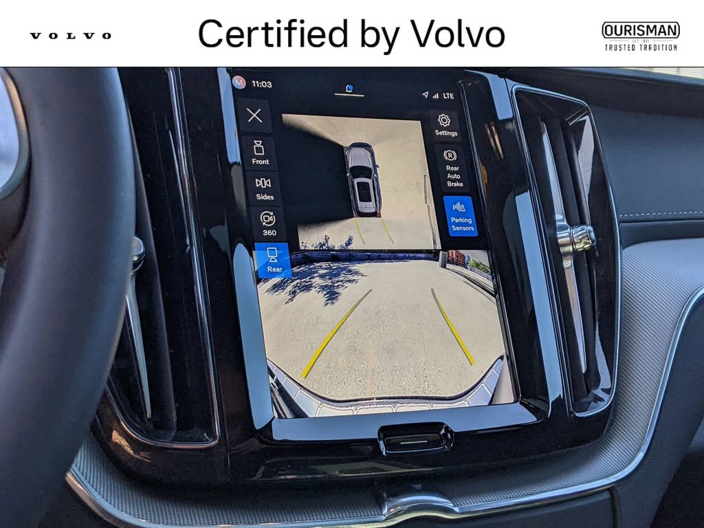 Certified 2024 Volvo XC60 T8 Ultimate AWD/4WD image 17