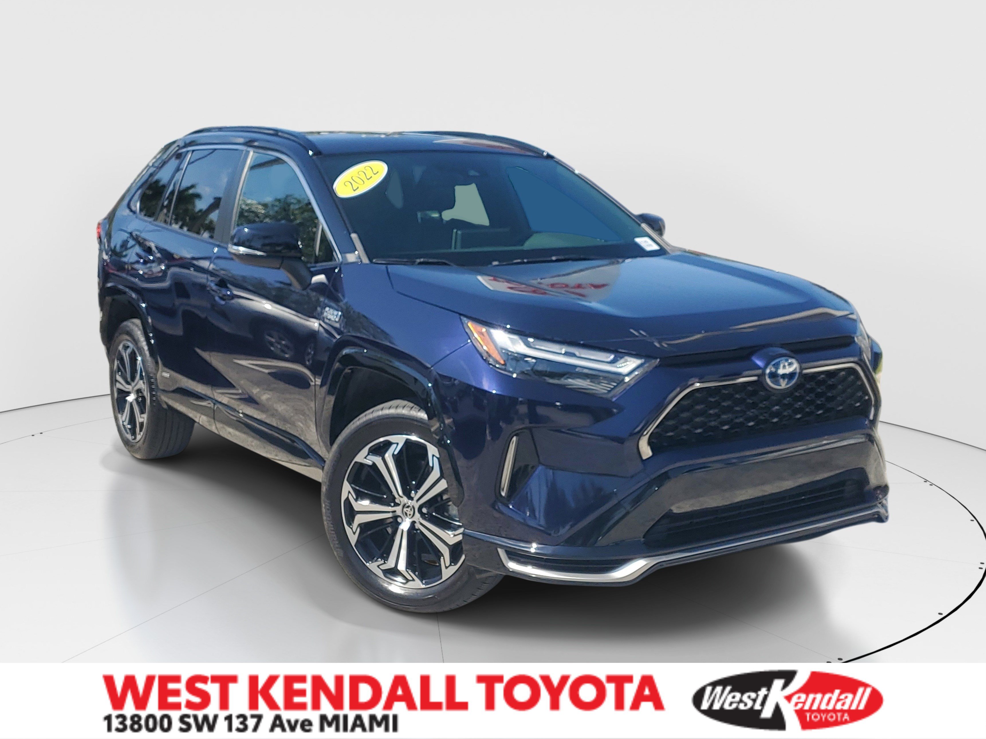 Used 2022 Toyota RAV4 XSE AWD/4WD image 1