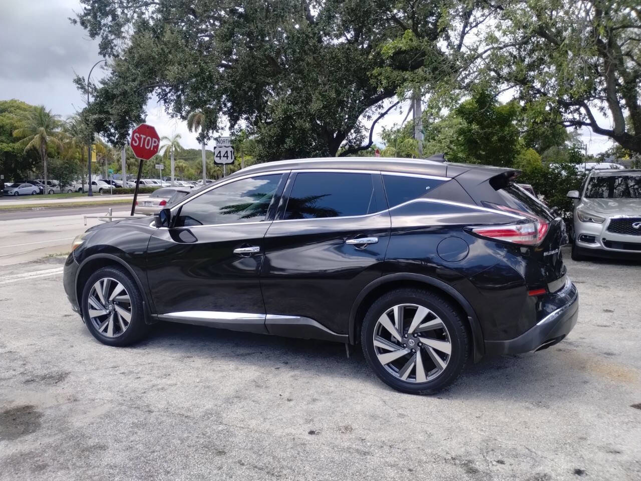 Used 2017 Nissan Murano Platinum w/ Platinum Technology Package image 8