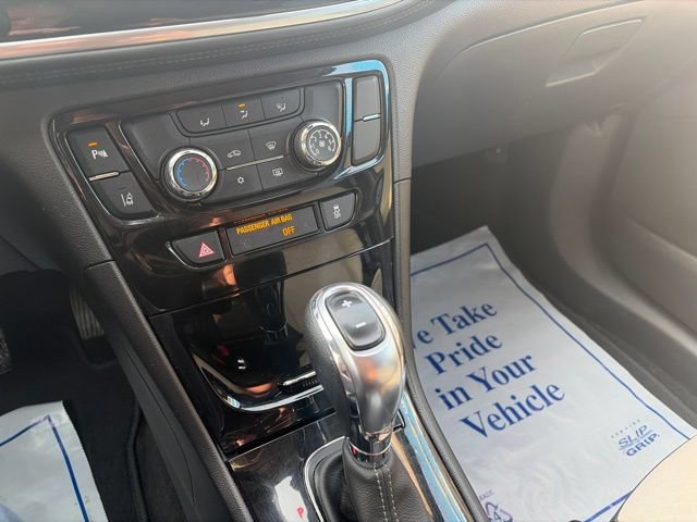 Used 2021 Buick Encore Preferred w/ Safety Package II AWD/4WD image 13