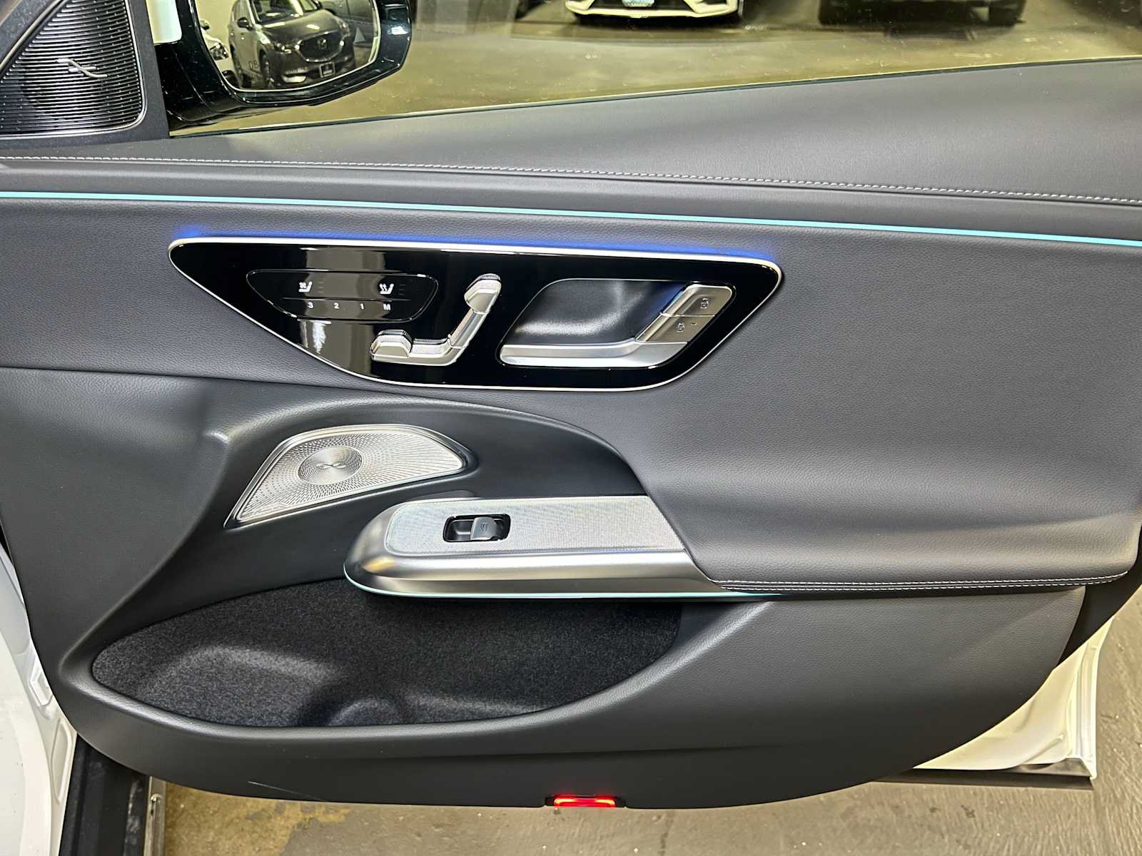 New 2025 Mercedes-Benz E 450 4MATIC All-Terrain Wagon image 10