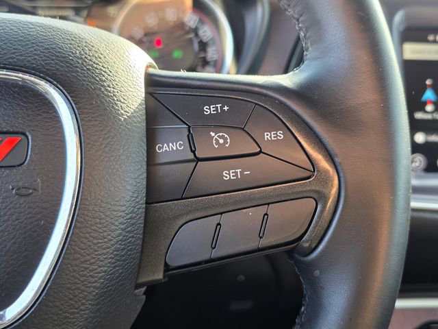 Used 2017 Dodge Challenger R/T image 21