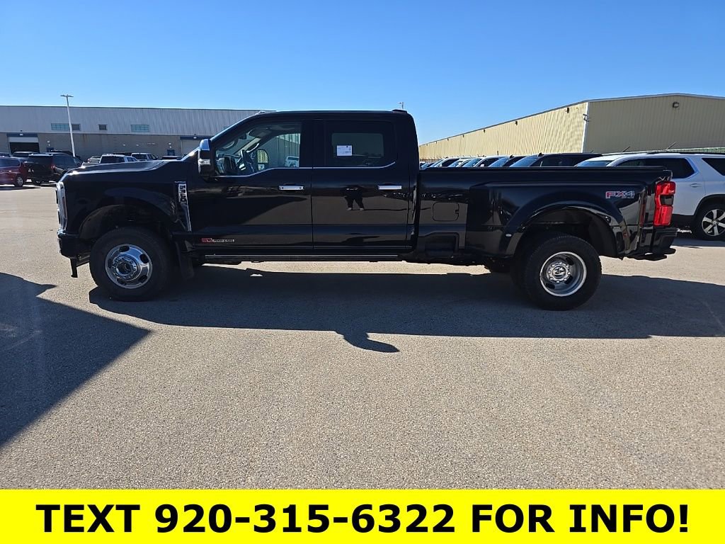 Used 2025 Ford F350 Platinum w/ Platinum Plus Package AWD/4WD image 3