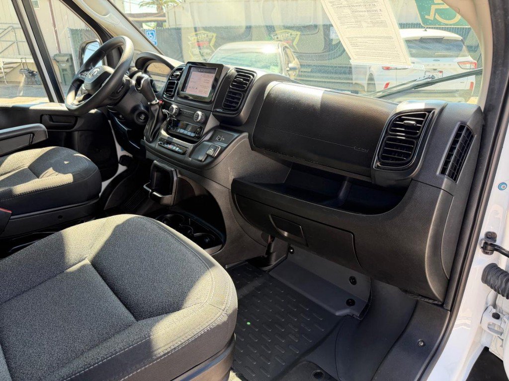 Used 2023 RAM ProMaster 2500 FWD image 51