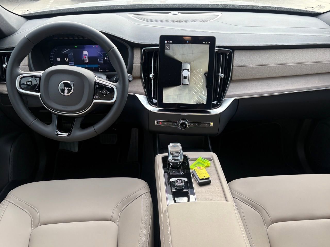 New 2026 Volvo XC90 T8 Plus image 11