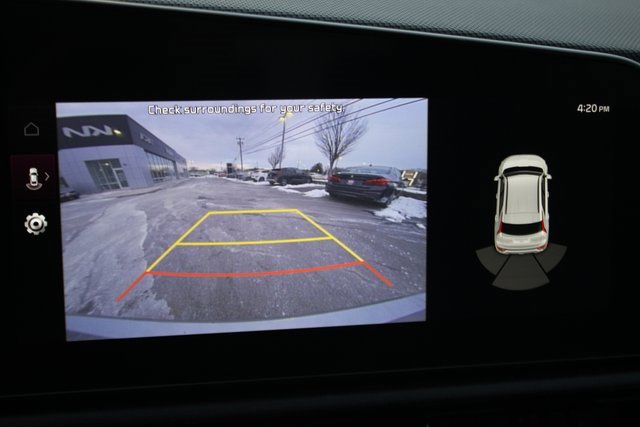 Used 2023 Kia Niro EX image 6