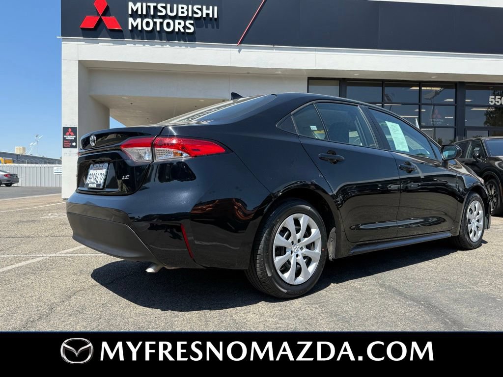 Used 2025 Toyota Corolla LE FWD image 13