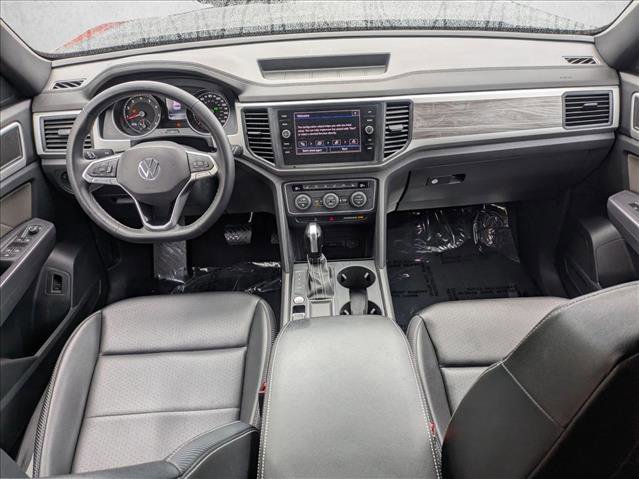 Certified 2021 Volkswagen Atlas Cross Sport SE image 14