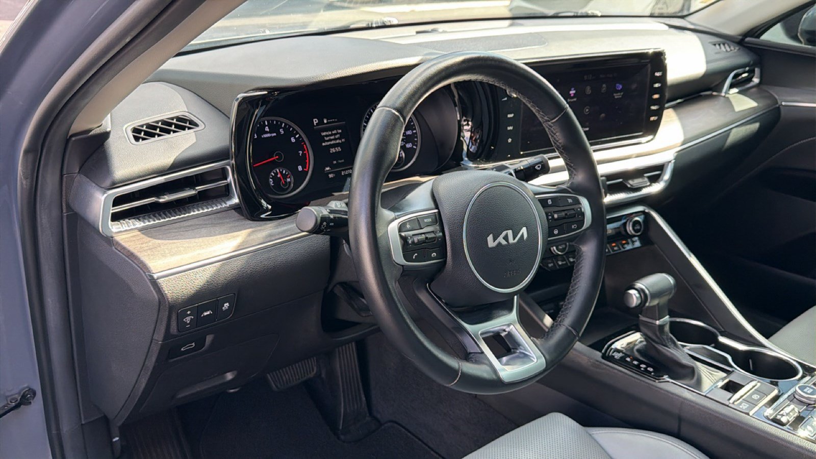 Used 2023 Kia K5 EX FWD image 16