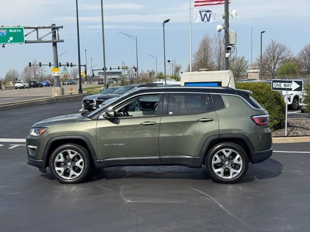 Used 2018 Jeep Compass Limited w/ Navigation Group image 2