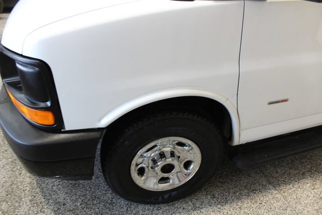 Used 2014 GMC Savana 3500 RWD image 10