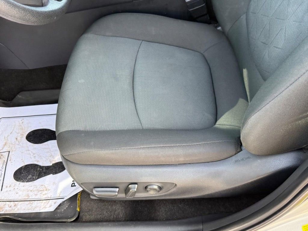 Used 2024 Toyota RAV4 XLE w/ Convenience Package image 16