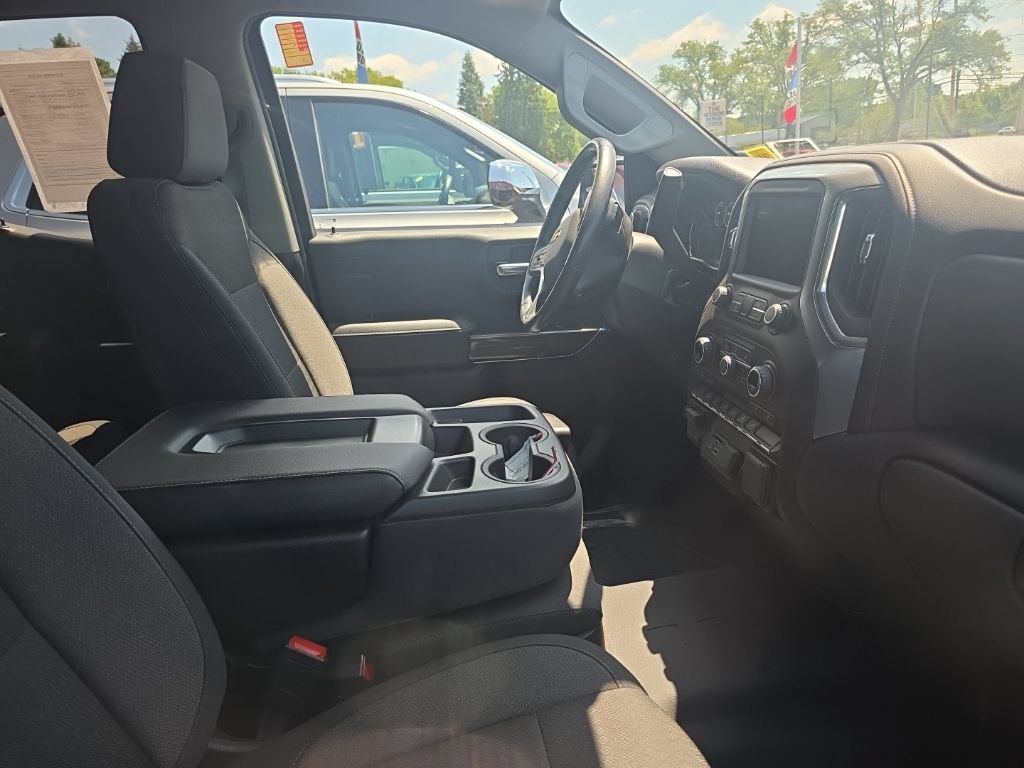 Used 2020 Chevrolet Silverado 1500 LT w/ All-Star Edition AWD/4WD image 4