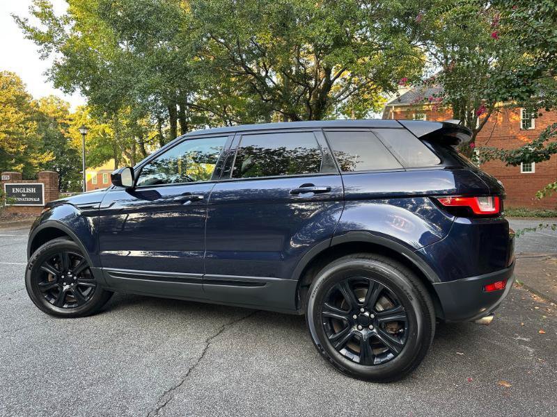 Used 2017 Land Rover Range Rover Evoque SE Premium AWD/4WD image 9