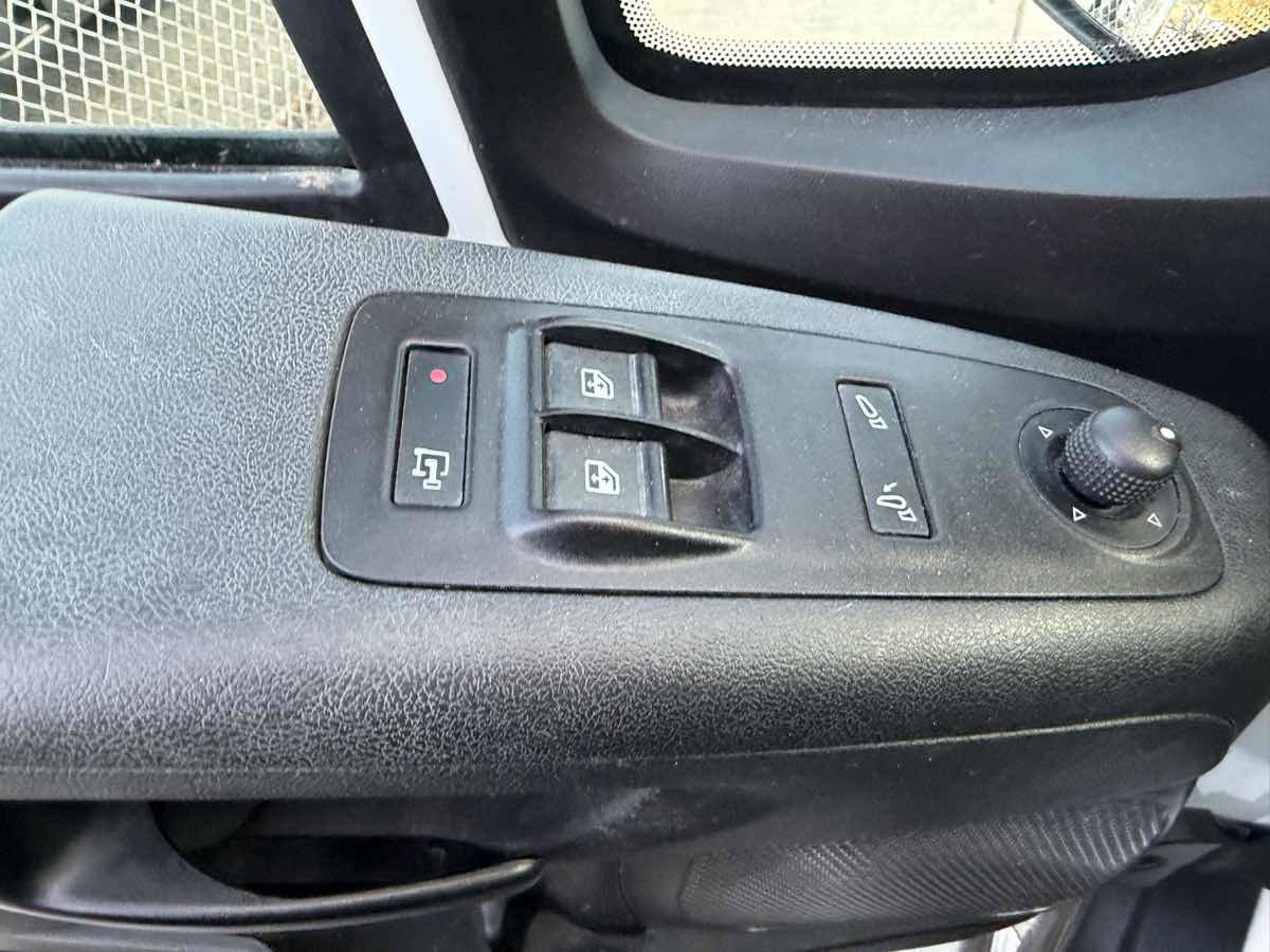 Used 2023 RAM ProMaster 1500 w/ Convenience Group image 11