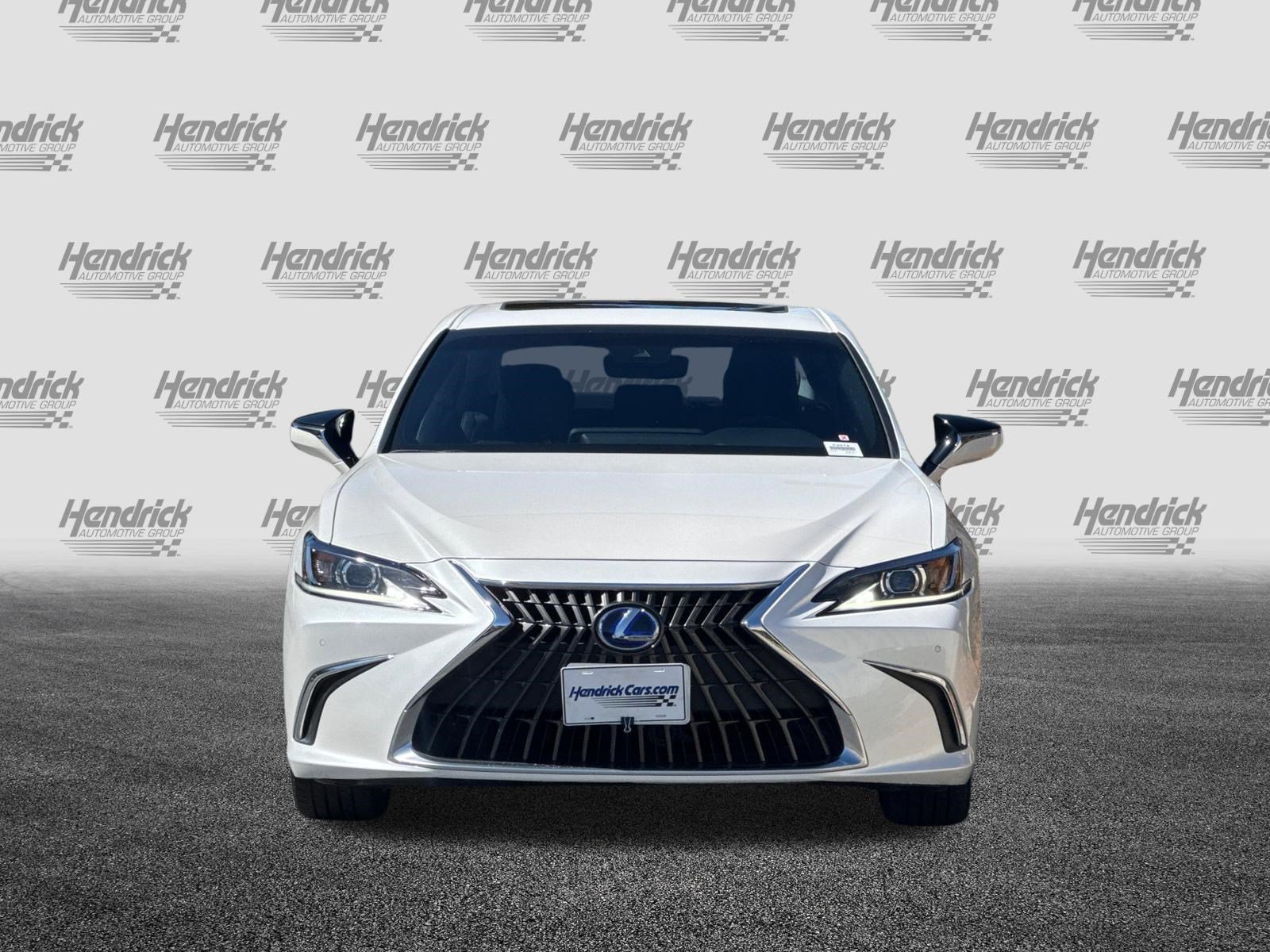 Certified 2022 Lexus ES 300h w/ Premium Package FWD image 10