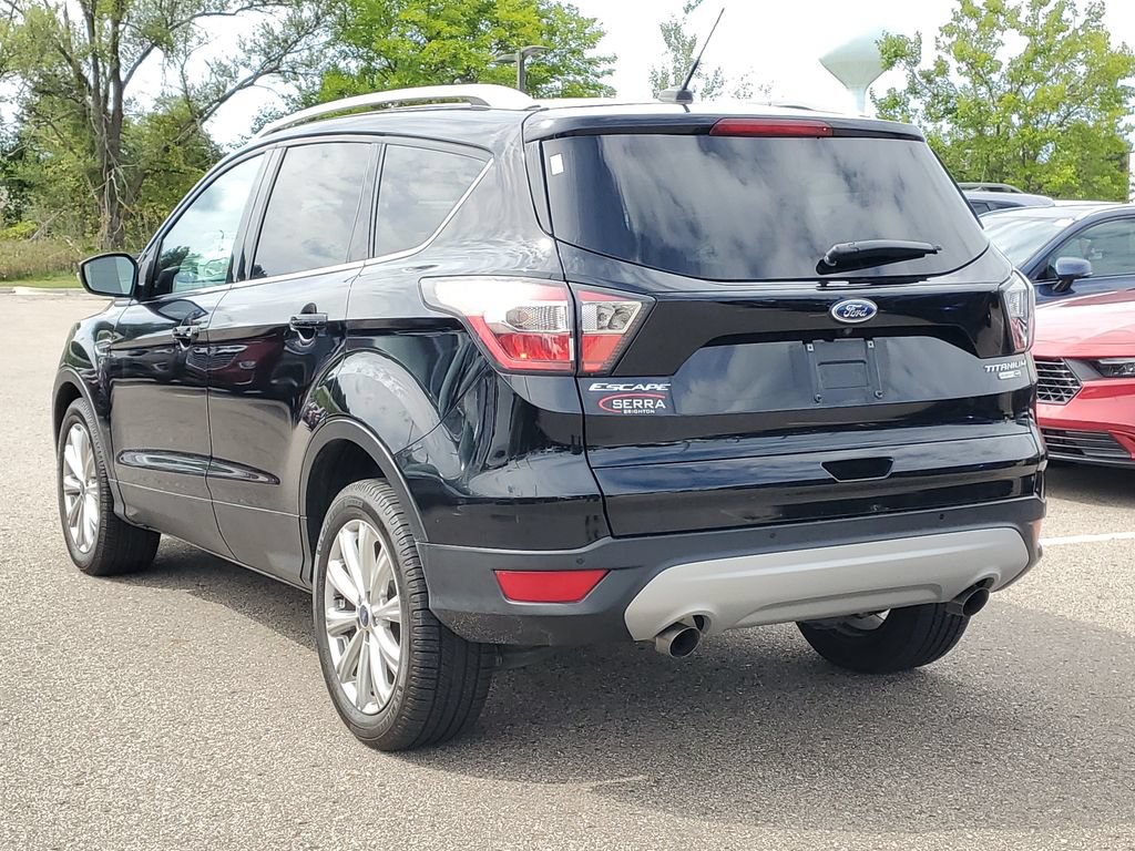Used 2017 Ford Escape Titanium w/ Canadian Touring Package AWD/4WD image 2